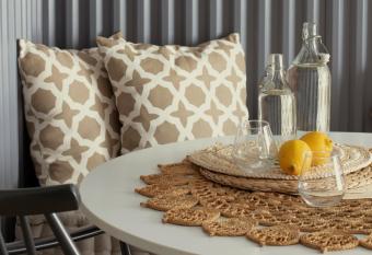 Central Point by Zoom Apartments has Balcony rooms