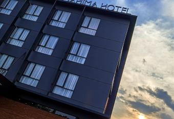 Mahima Hotel allows 18 year olds to book a room