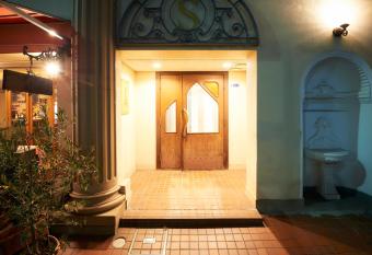 S CASA NishiShinjuku has Balcony rooms