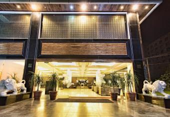 Mercure Chandigarh Tribune Chowk has Balcony rooms