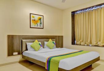 Treebo Trend Bhagyashree Executive Hadapsar allows 18 year olds to book a room