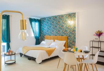 R  sidence San Roccu has Balcony rooms