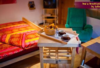 bed & breakfast filderstadt by heller allows 18 year olds to book a room