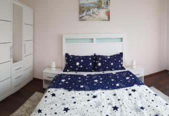 Eric Apartament   s Suite has Balcony rooms