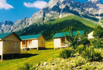 Ushba Cottages has Balcony rooms