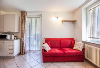 Casa Penasa appartamento 2 has Balcony rooms