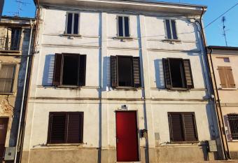 Palazzo Adalgisa allows 18 year olds to book a room