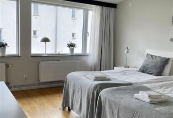Forenom Serviced Apartments Goteborg A-R Lorents Gata allows 18 year olds to book a room