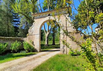 Agriturismo La Bella has Balcony rooms