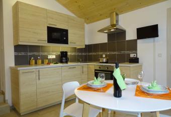 Ferienwohnungen Eva has Balcony rooms