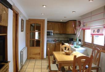 Casa el Sotillo allows 18 year olds to book a room