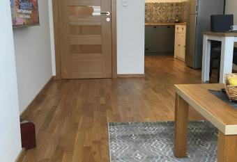 Fantastic Apartment De LUX allows 18 year olds to book a room