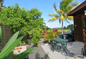 Bungalow des Pal  tuviers has Balcony rooms