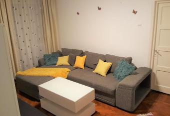 Venus Plaza Apartment Ploiesti has Balcony rooms