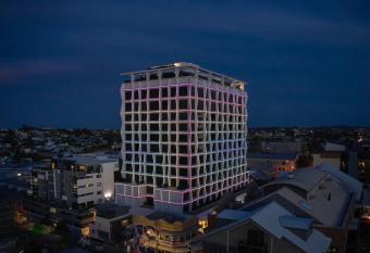 Hotel X Brisbane Fortitude Vly, Vignette Collection - an IHG Hotel has Balcony rooms