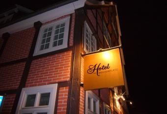 Hotel am Doktorplatz allows 18 year olds to book a room