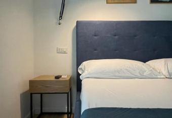 Tufo Giallo Rooms has Balcony rooms