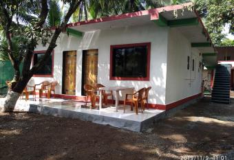 Secret Paradise Homes allows 18 year olds to book a room