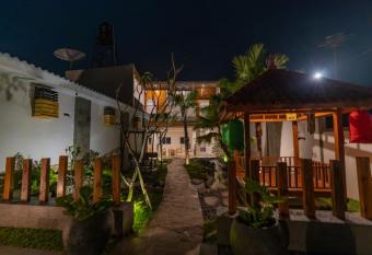 Fredelia homestay has Balcony rooms