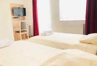 Hotel & Restaurant Miranda has Balcony rooms