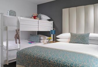 Asgard Apartments has Balcony rooms