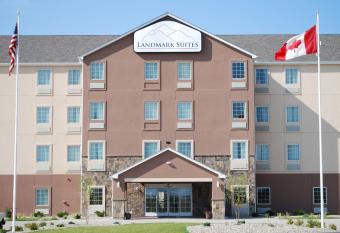 Landmark Suites - Williston allows 18 year olds to book a room
