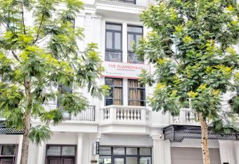 The Flamboyant #StayWork Vinhomes Imperia has Balcony rooms