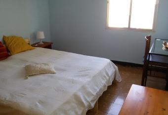 Las Gaviotas has Balcony rooms