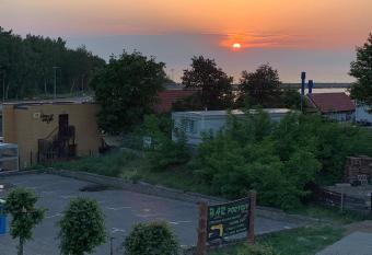 Dom Wczasowy PORTOWA PRZYSTA   150m od pla  y has Balcony rooms