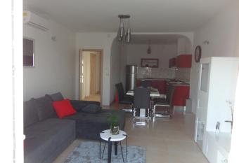 Apartman Bozic has Balcony rooms