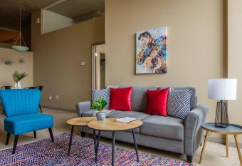 Frontdesk Waterfront Apts Downtown Cleveland allows 18 year olds to book a room