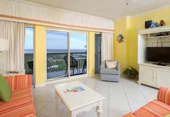 TOPS'L Summit III has Balcony rooms