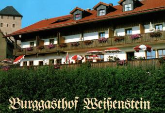 Burggasthof Wei  enstein has Balcony rooms