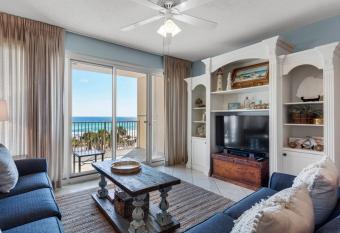 TOPS'L Tides V has Balcony rooms