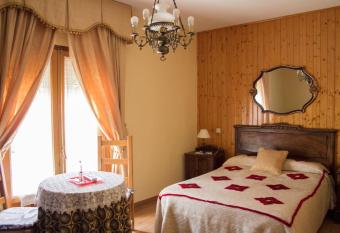 Hospederia del Comendador has Balcony rooms