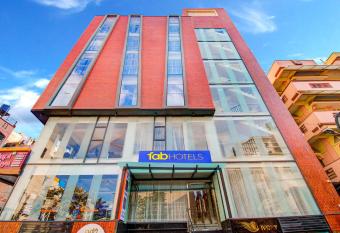 FabHotel The Royal Suites allows 18 year olds to book a room