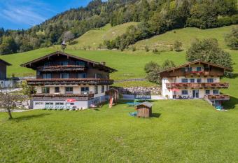 Ganzenhubhof has Balcony rooms