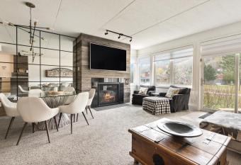 2 BR Ski In Out at Cachet Crossing, Sleeps 8 has Balcony rooms