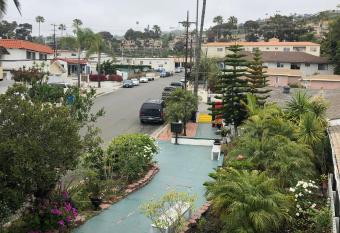 Oceana Boutique Hotel has Balcony rooms