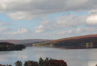 Chalets Garou has Balcony rooms
