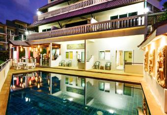 Hotel Kata Hill Sea View has Balcony rooms