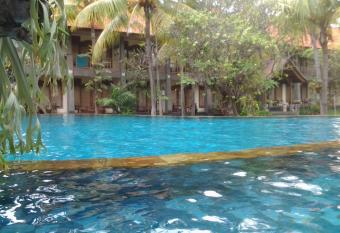 Nirwana Sea Side Cottages has Balcony rooms