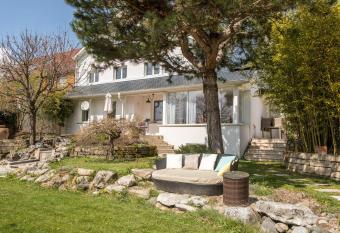 Haus See- und S  ntisblick Eg has Balcony rooms