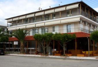 Hotel Filoxenia has Balcony rooms