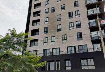 Espacio Luxury Apartments    Edificio Boutique B51    allows 18 year olds to book a room