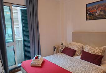 Local 4 Dreams Guesthouse allows 18 year olds to book a room