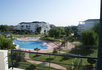 Apartamento en Bahia Golf - Costa Ballena has Balcony rooms