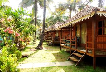 Morjim Hermitage allows 18 year olds to book a room