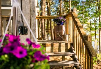 Lakefront Property Two Bedroom #36 at Long Cove Resort has Balcony rooms