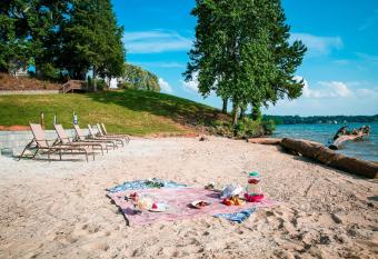 Lakefront Property Studio with Private Porch #38 at Long Cove Resort has Balcony rooms